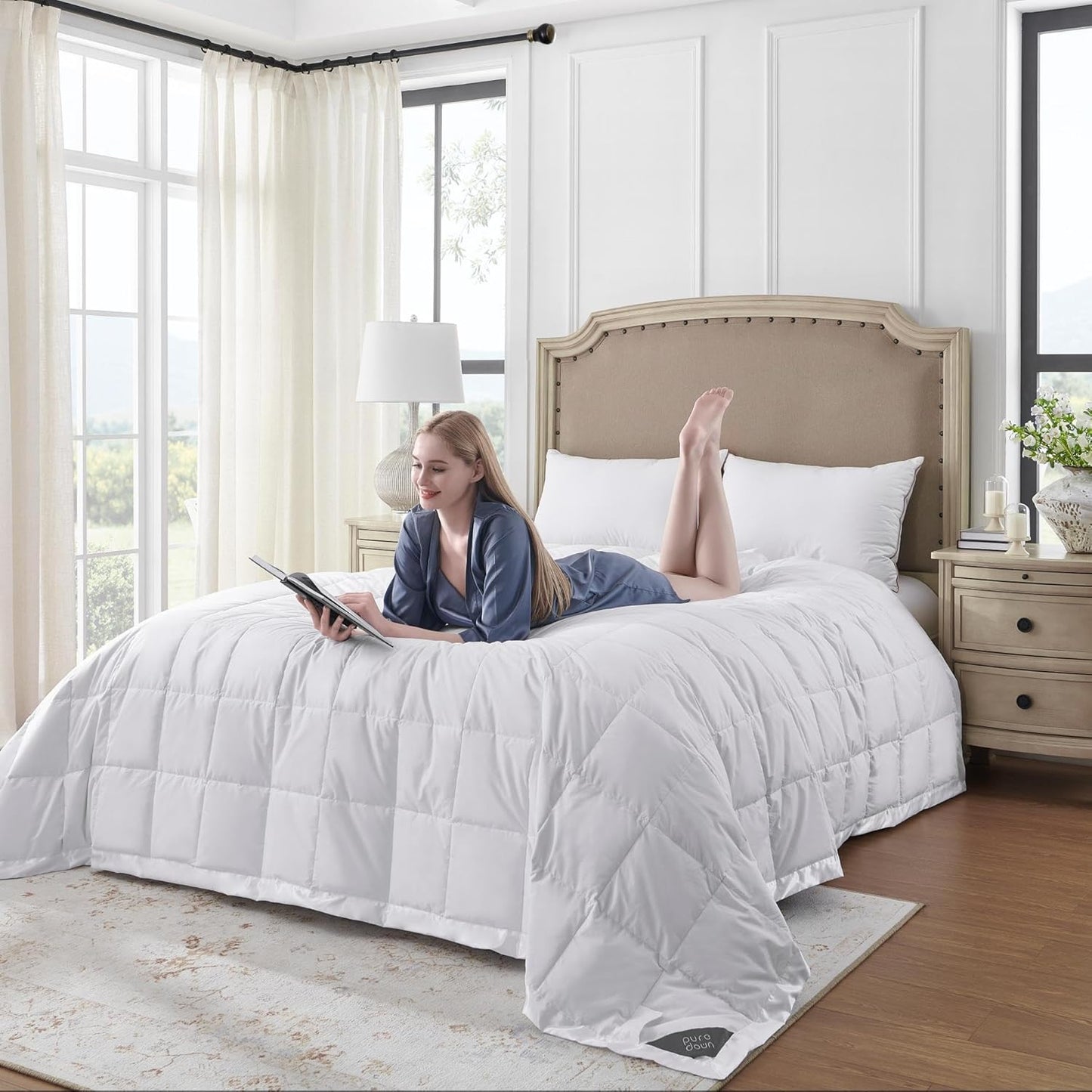 puredown® Blankets King Size - Soft Lightweight Down Blanket for Bed, Cozy Warm Luxury Bed Blanket with Satin Trim, White (108"X90")